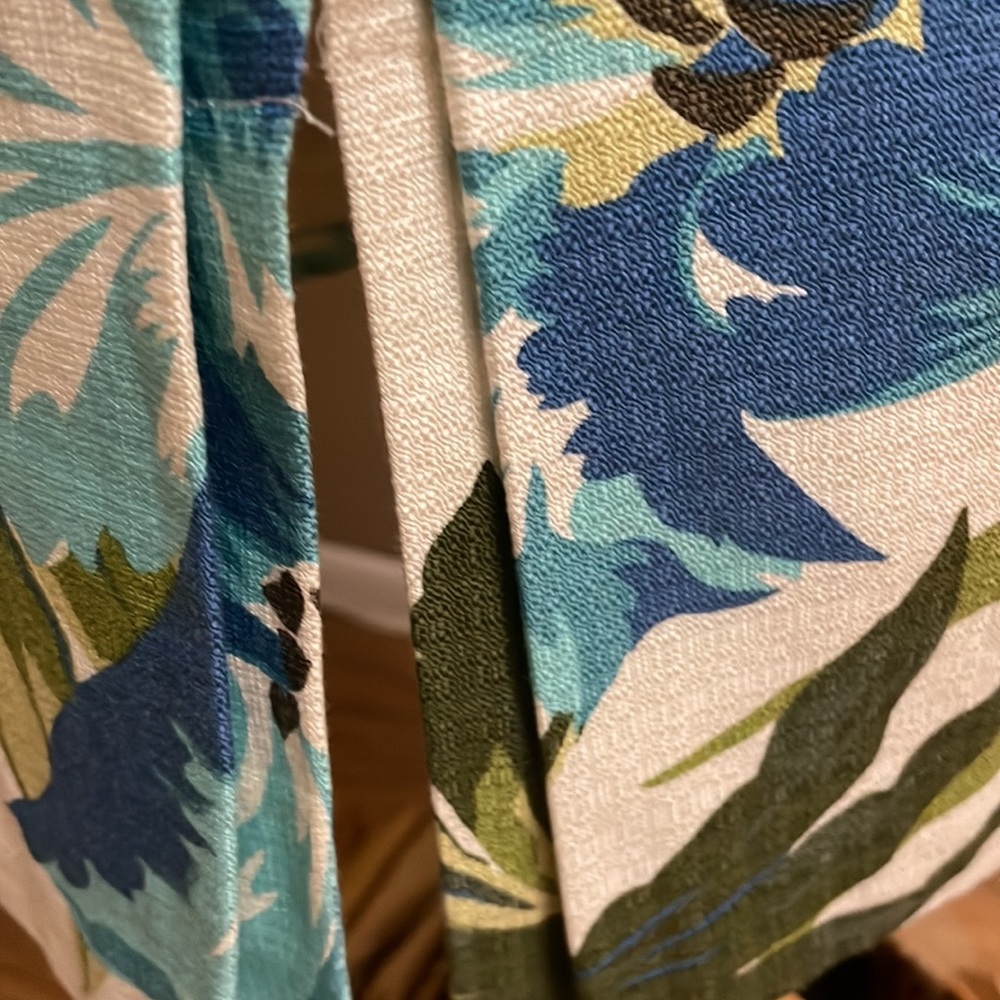 Skirt - Picture 3 of 7